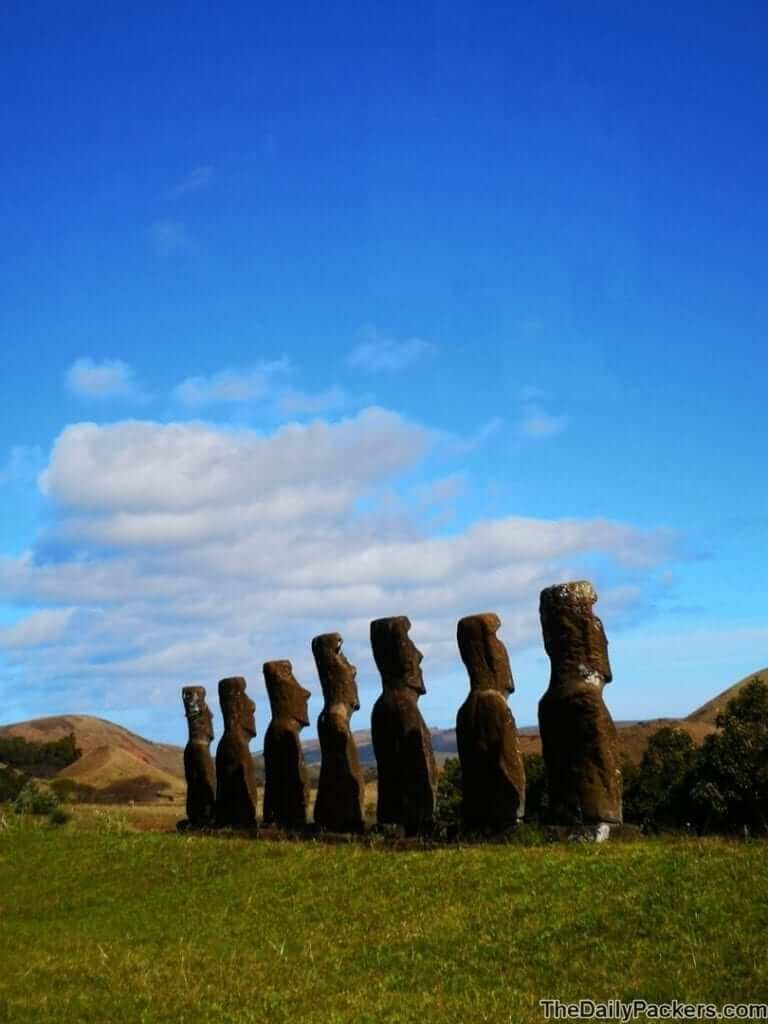 Easter Island - Ahu Akivi - 7 Moais back 2