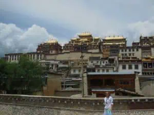 Shangri-La Travel Guide