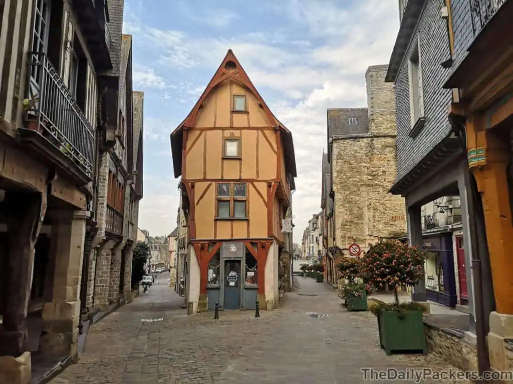 Poterie street Vitré