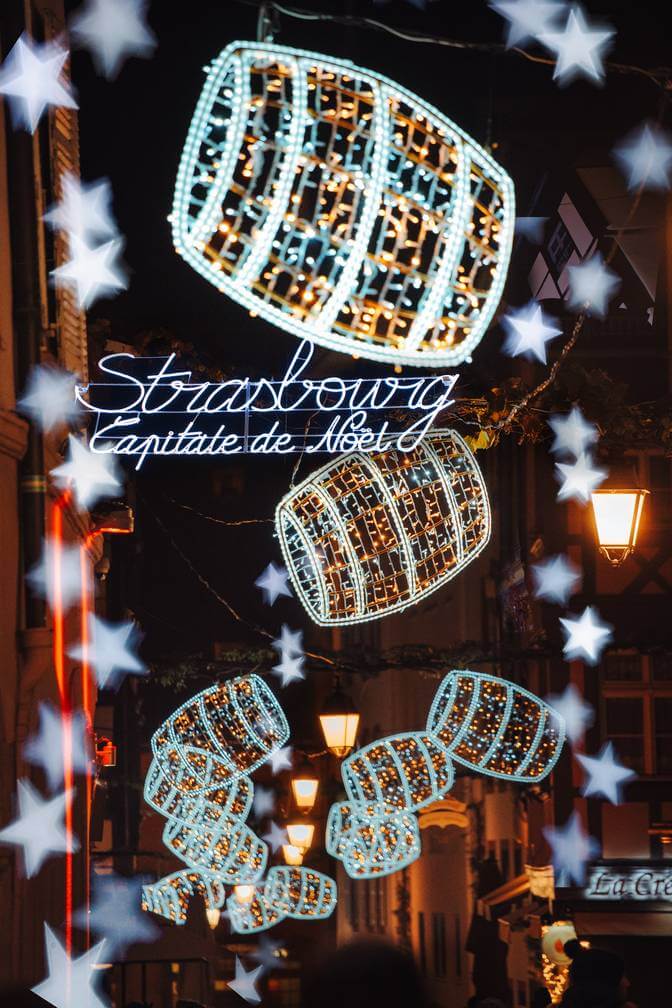 Strasbourg Rue des Tonneliers Christmas