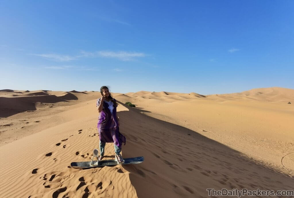 Sandboard dans l'erg Chebbi
