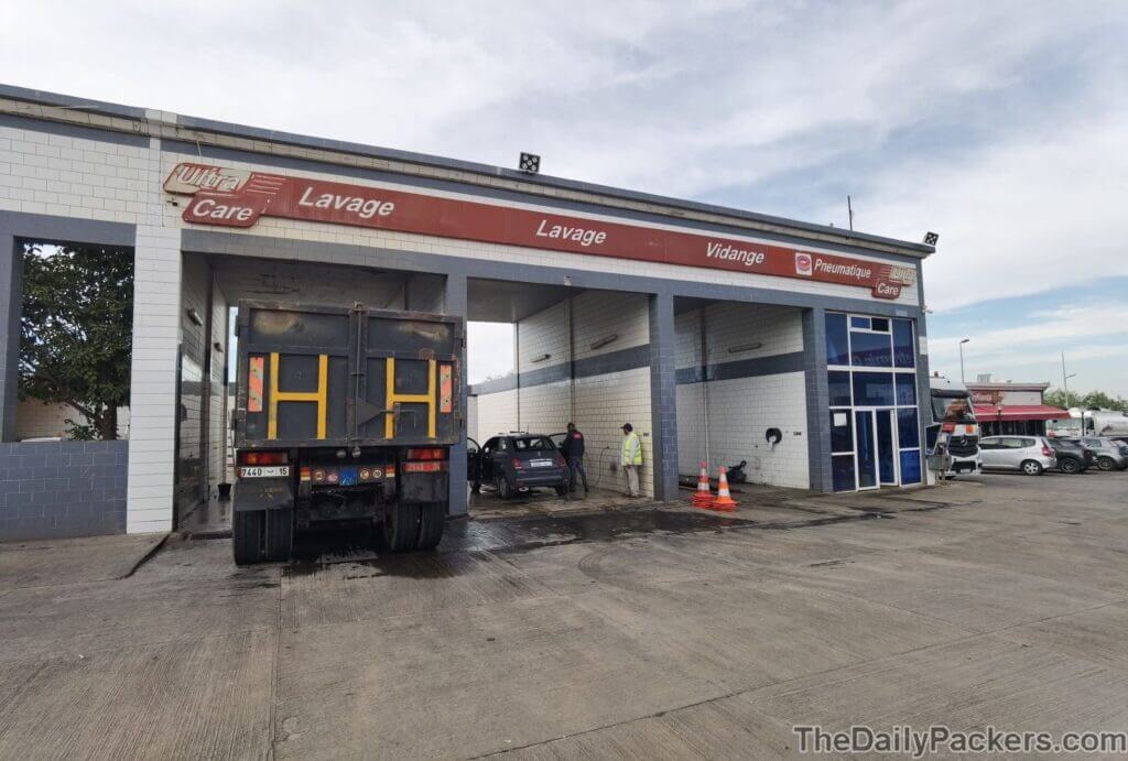 Lavage de voiture au Maroc