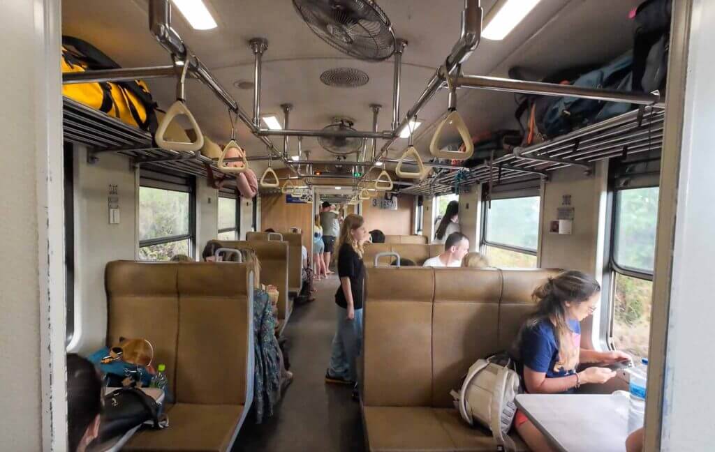 3rd Class Train Sri Lanka