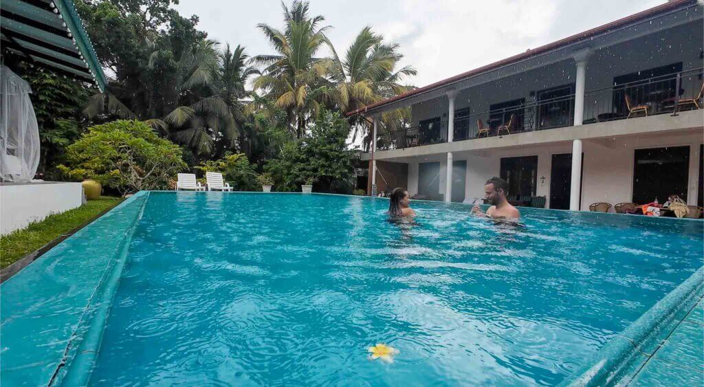 swimming pool unawatuna