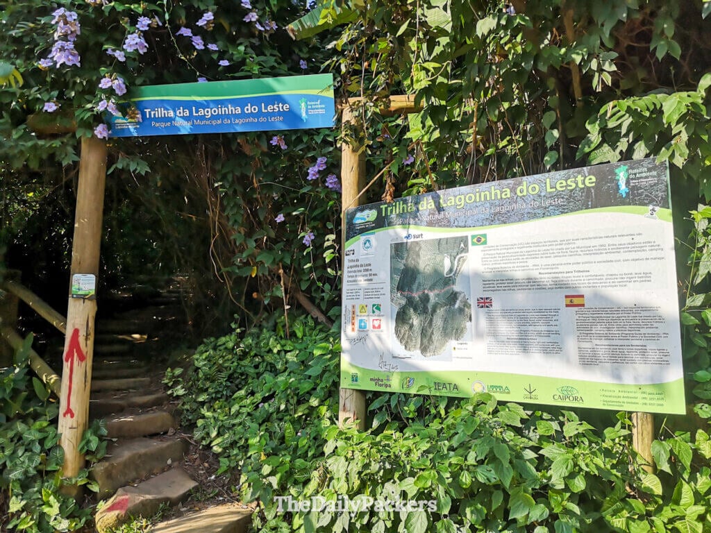 Panneau indiquant le début du sentier vers Lagoinda do Leste à Pantano do Sul