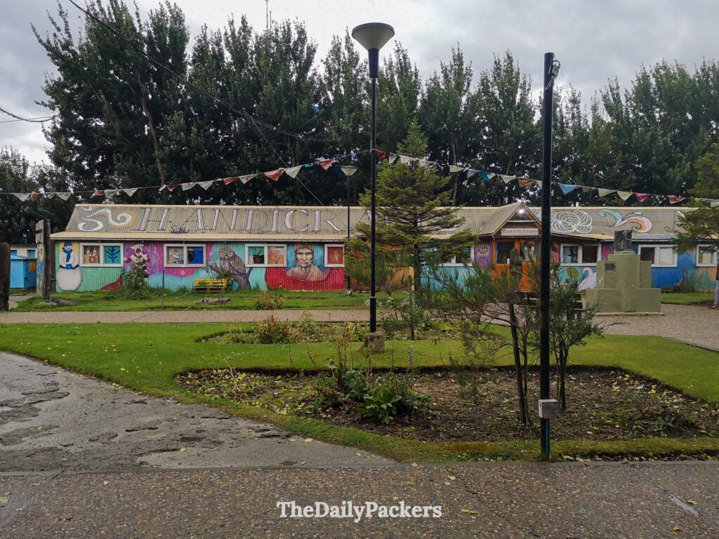 Feria de Artesanos craft market exterior in Ushuaia