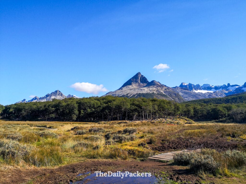 Open valley landscape on the way to Laguna Esmeralda, Ushuaia